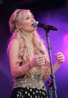 Clare Bowen longsleeve t-shirt #3099321