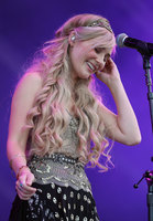 Clare Bowen mug #G1341553