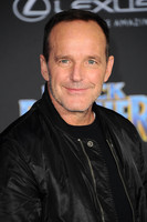 Clark Gregg Sweatshirt #3094243