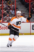Claude Giroux Sweatshirt #3530402