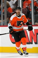 Claude Giroux Longsleeve T-shirt #3530503