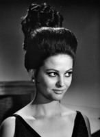 Claudia Cardinale t-shirt #2588020