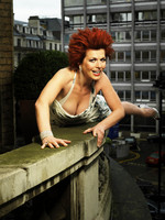 Cleo Rocos t-shirt #2108287