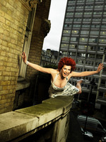 Cleo Rocos t-shirt #2108292