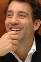 Clive Owen Sweatshirt #1445124