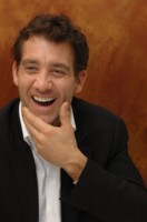 Clive Owen Sweatshirt #1445171