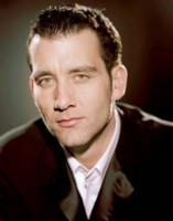 Clive Owen Sweatshirt #1445183