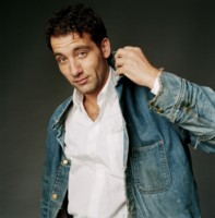 Clive Owen Sweatshirt #1471065