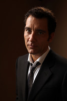 Clive Owen hoodie #2189069