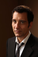 Clive Owen hoodie #2189070