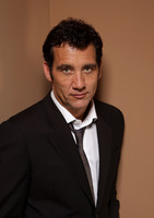 Clive Owen hoodie #2189071