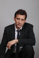 Clive Owen hoodie #2189074