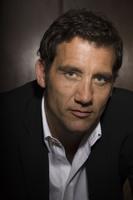 Clive Owen Tank Top #2195942