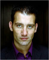 Clive Owen Sweatshirt #2213492