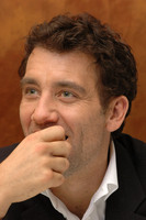 Clive Owen t-shirt #2219449