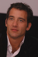 Clive Owen Tank Top #2238547