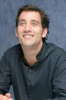 Clive Owen hoodie #2284610