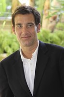 Clive Owen Tank Top #2284663