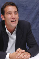 Clive Owen hoodie #2284740