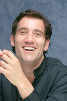Clive Owen hoodie #2284769