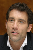 Clive Owen hoodie #2284787