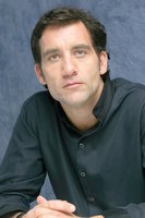 Clive Owen hoodie #2284824