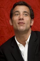 Clive Owen hoodie #2284842