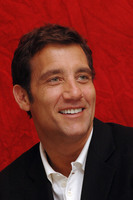 Clive Owen hoodie #2284844