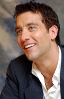 Clive Owen hoodie #2396027