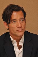Clive Owen hoodie #2531095