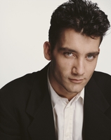 Clive Owen Sweatshirt #3820177