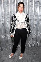 Cobie Smulders Sweatshirt #2832093
