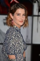 Cobie Smulders t-shirt #2931424