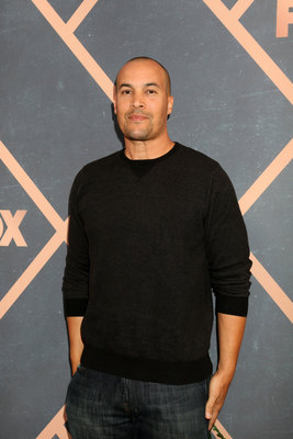 Coby Bell stickers 3018937