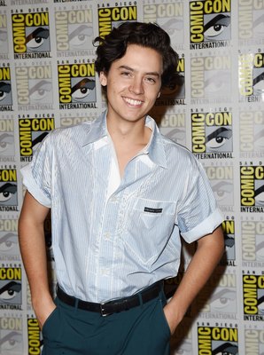 Cole Sprouse puzzle 3717550