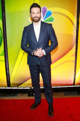 Colin Donnell posters