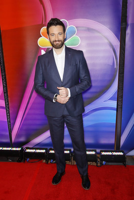 Colin Donnell posters