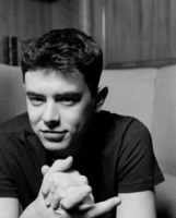 Colin Hanks t-shirt #2204283