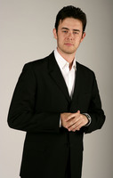 Colin Hanks t-shirt #2204287
