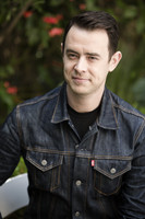 Colin Hanks Sweatshirt #2400054