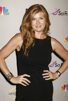 Connie Britton Sweatshirt #2996387
