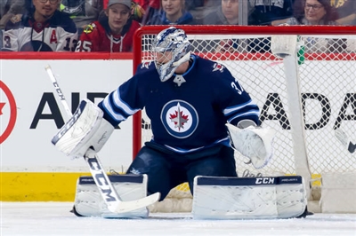 Connor Hellebuyck stickers 3530808