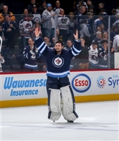 Connor Hellebuyck Longsleeve T-shirt #3530971