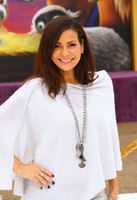 Constance Marie t-shirt #2821989