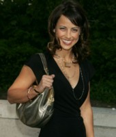 Constance Zimmer t-shirt #1279385