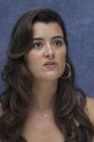 Cote de Pablo Sweatshirt #2282027