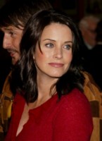 Courteney Cox Longsleeve T-shirt #1316387