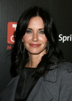 Courteney Cox Longsleeve T-shirt #1524570