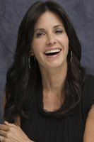 Courteney Cox Longsleeve T-shirt #2285318