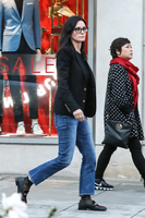 Courteney Cox Longsleeve T-shirt #2738001
